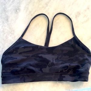 Lululemon Flo Y Nulu camo bra 10